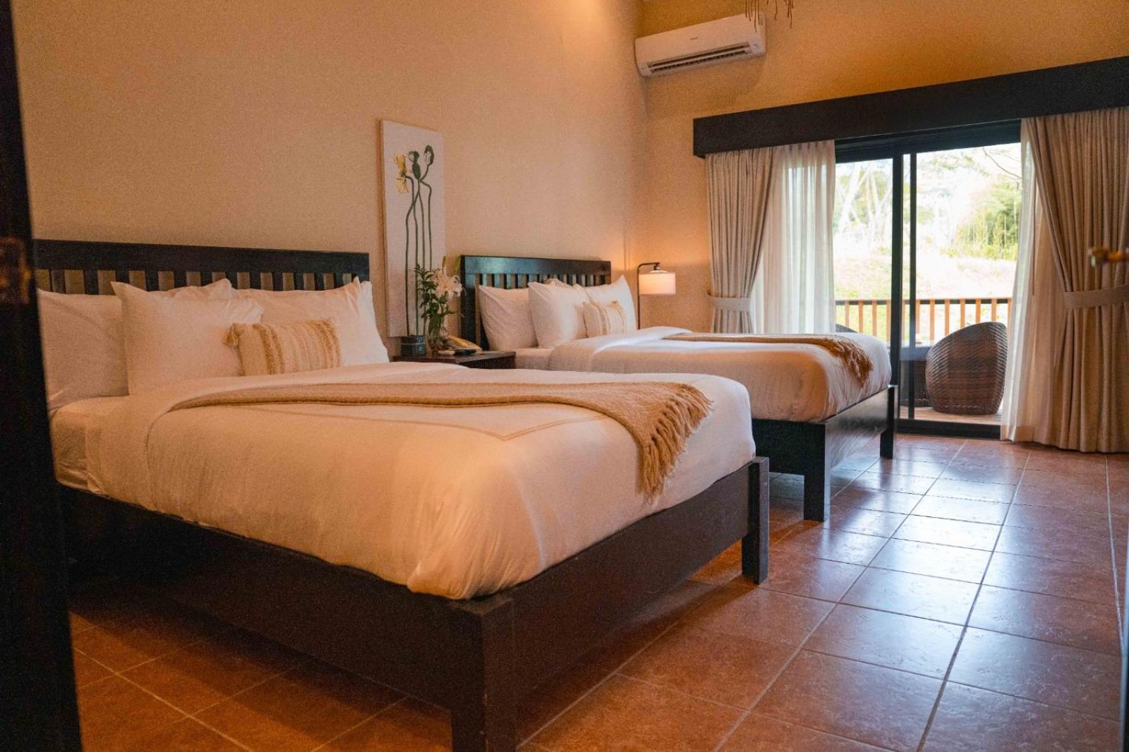 The Riverside Inn Boquete Bagian luar foto